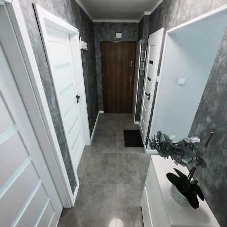 New Apartment - 300 M Town Hall - 3 Rooms - 7 People Breslávia Exterior foto